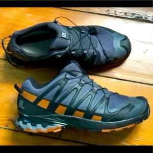 MENS SALOMON XA PRO 3D V8 VTX RUNNING SHOES.